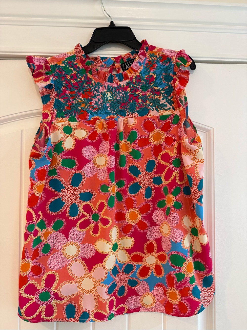 Multi Color Embroidered Sleeveless Top size L